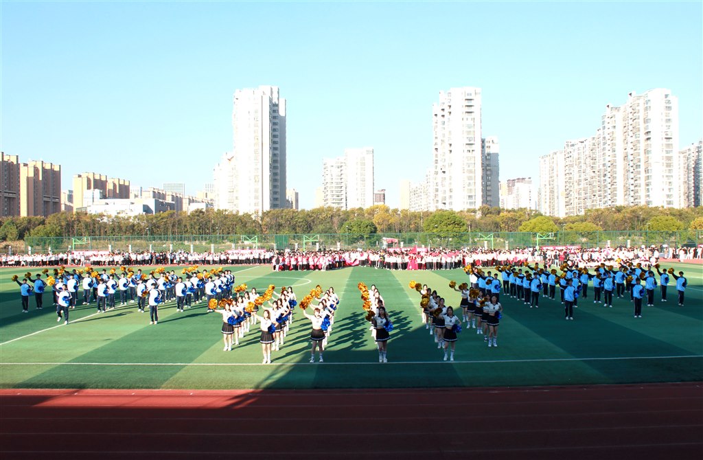 2航空学院，活力嘉年华1.JPG