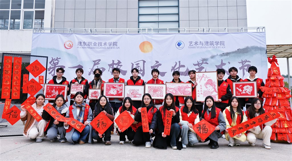 系列二（图4）.JPG
