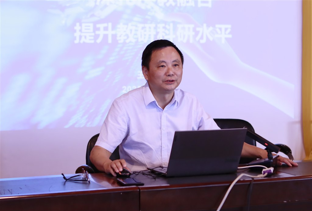 王志平书记.jpg