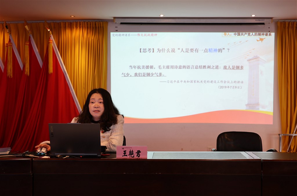 2R9A1307.JPG 2R9A1307.JPG