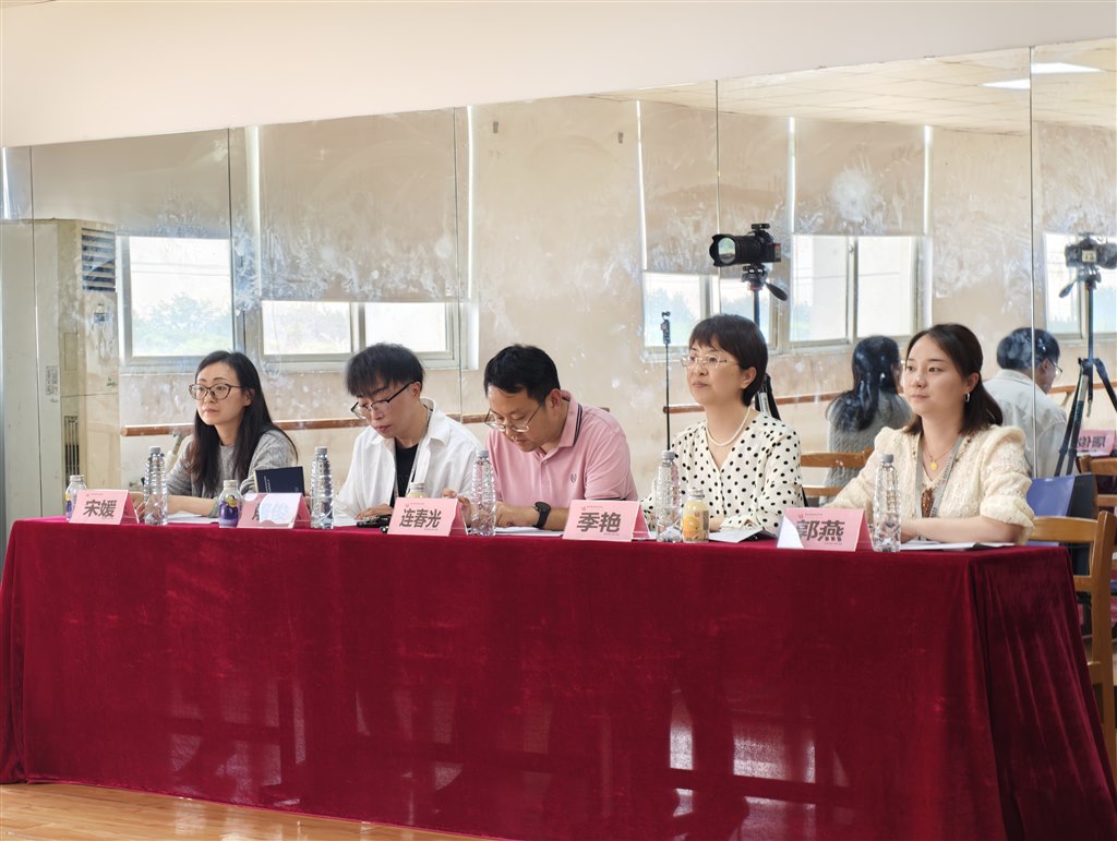 评委.jpg